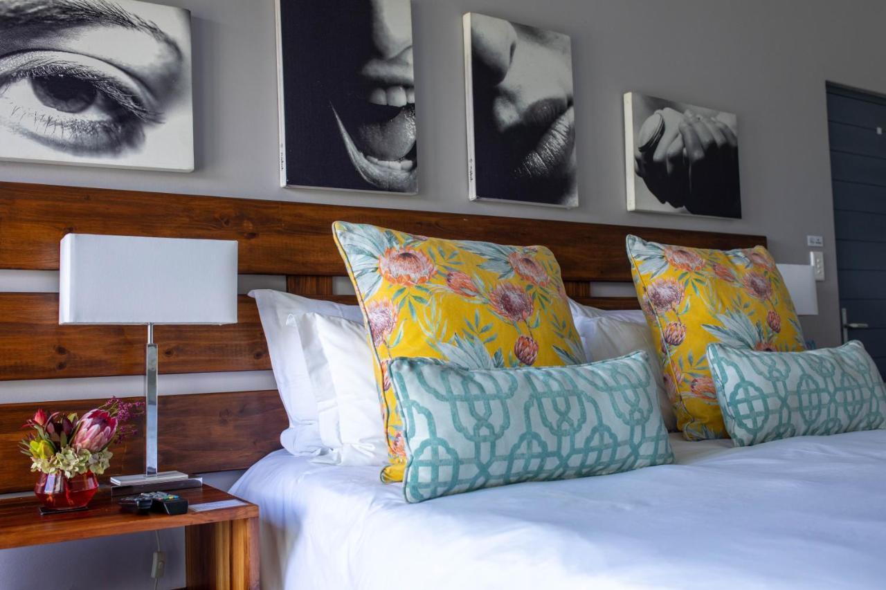 Stay At Friends Bettyʼs Bay エクステリア 写真