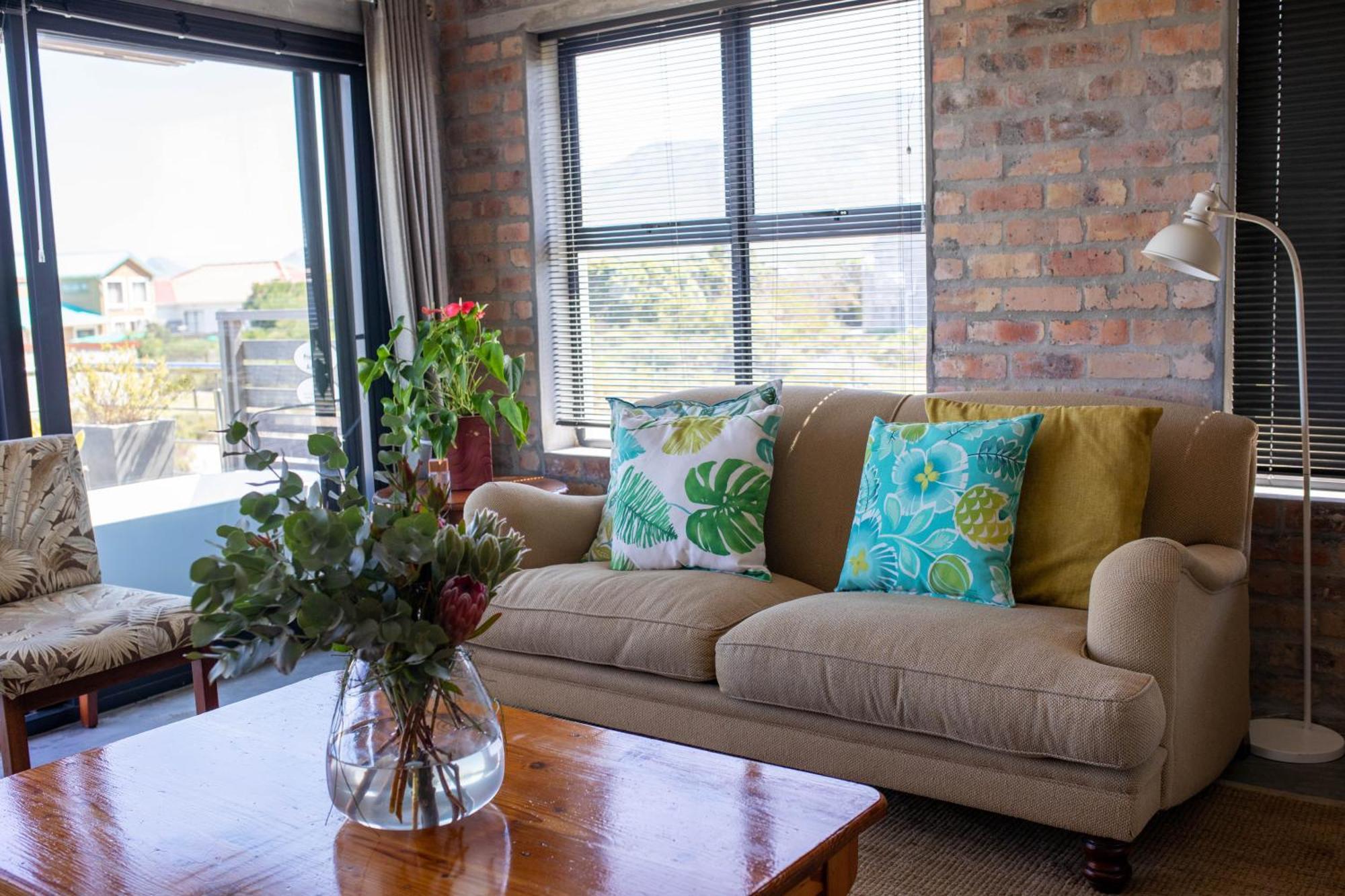 Stay At Friends Bettyʼs Bay 部屋 写真